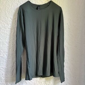 Men's Lululemon Men’s Long Sleeve Shirt | Size L